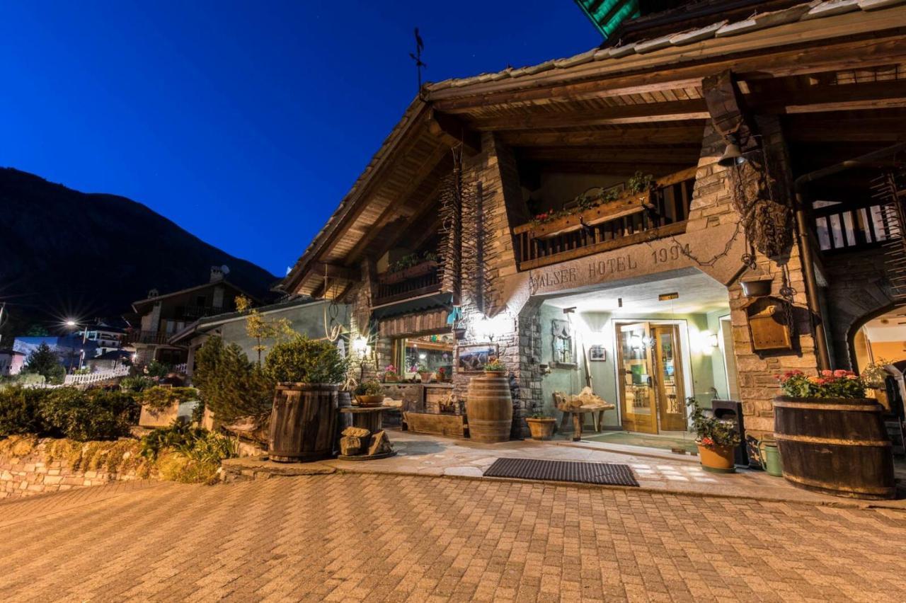 Hotel Walser Courmayeur Eksteriør billede